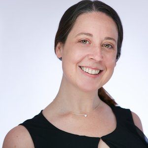 Meet your Posher, Suzanne